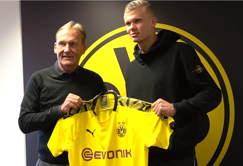 官方：足协杯决赛将于11月6日10：58开票，最低票价180元（足协杯决赛门票将于11月6日10：58开售，起价180元）