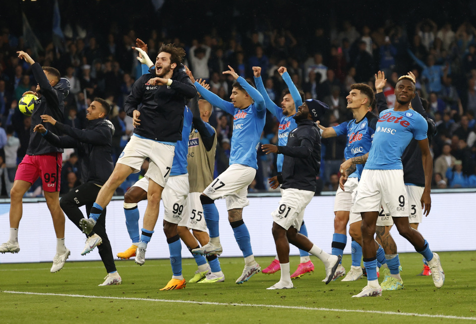 三分一箭穿心，全场沸腾