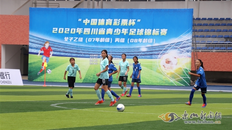 文案小