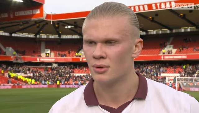 足球欧洲杯门将扑点成热点话题（欧洲杯门将扑点引发热议）