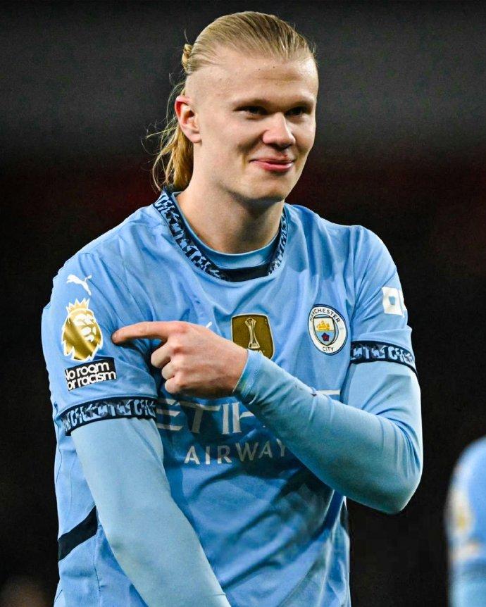 斯塔尼希奇谈乌尔比希：即使诺伊尔缺阵，我们也有可靠的门将（斯塔尼希奇：即便诺伊尔缺席，乌尔比希同样让人放心）