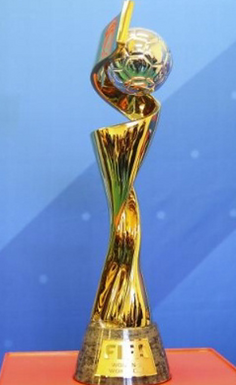 葡萄牙体育欧冠战拜仁大胆变阵，西芒昆达重返首发（欧冠对阵拜仁，葡萄牙体育大胆调整阵容：西芒昆达回归首发）