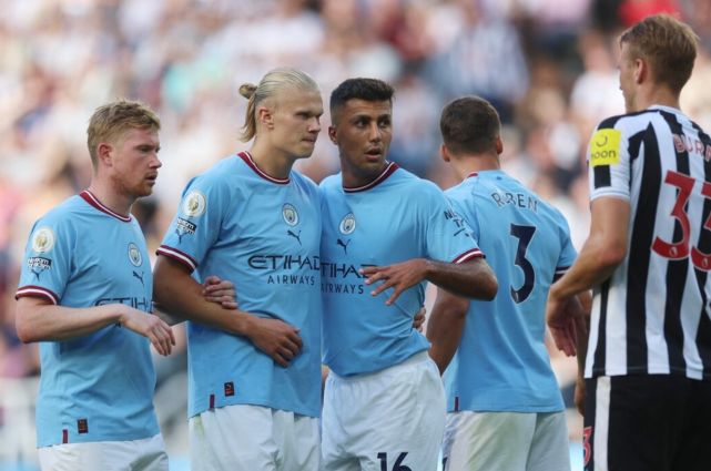 西甲真是菜完了，跟意甲坐一桌吧（西甲这回真拉胯了，和意甲同桌吧）