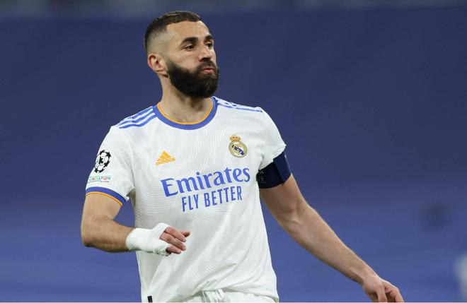 罗马诺：切尔西还没有与曼联谈加纳乔转会，预计8月进行