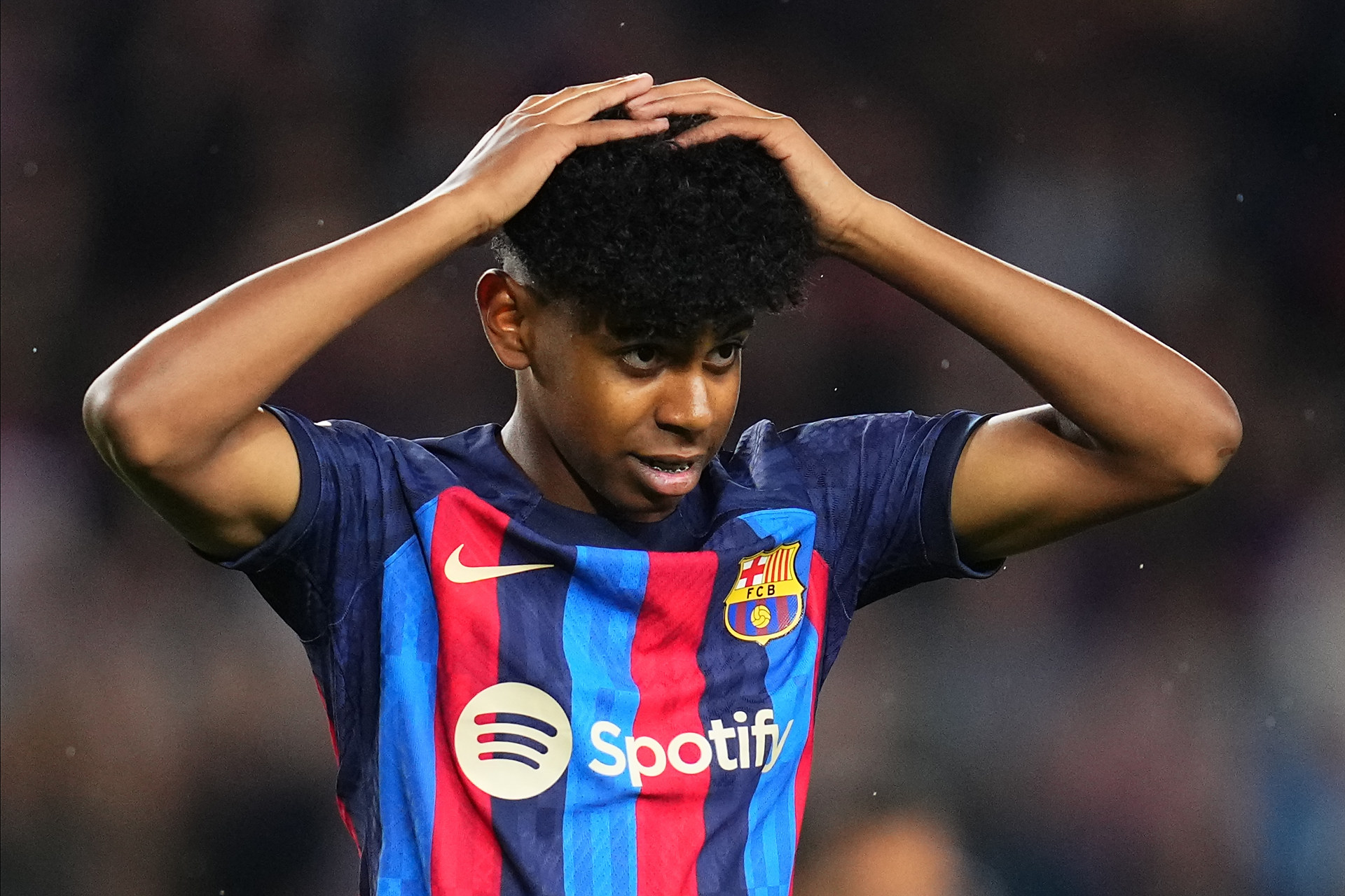 迪亚斯本赛季19场已送出6次助攻，超过上赛季整个赛季