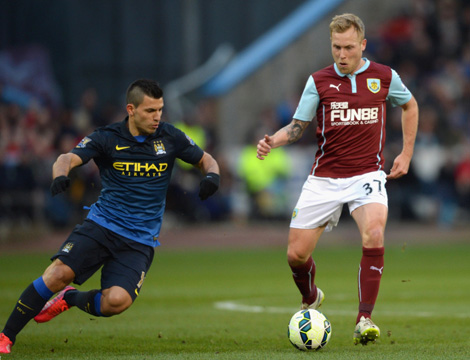 记者：马赛队长巴列尔迪想代表阿根廷踢世界杯，不考虑去沙特